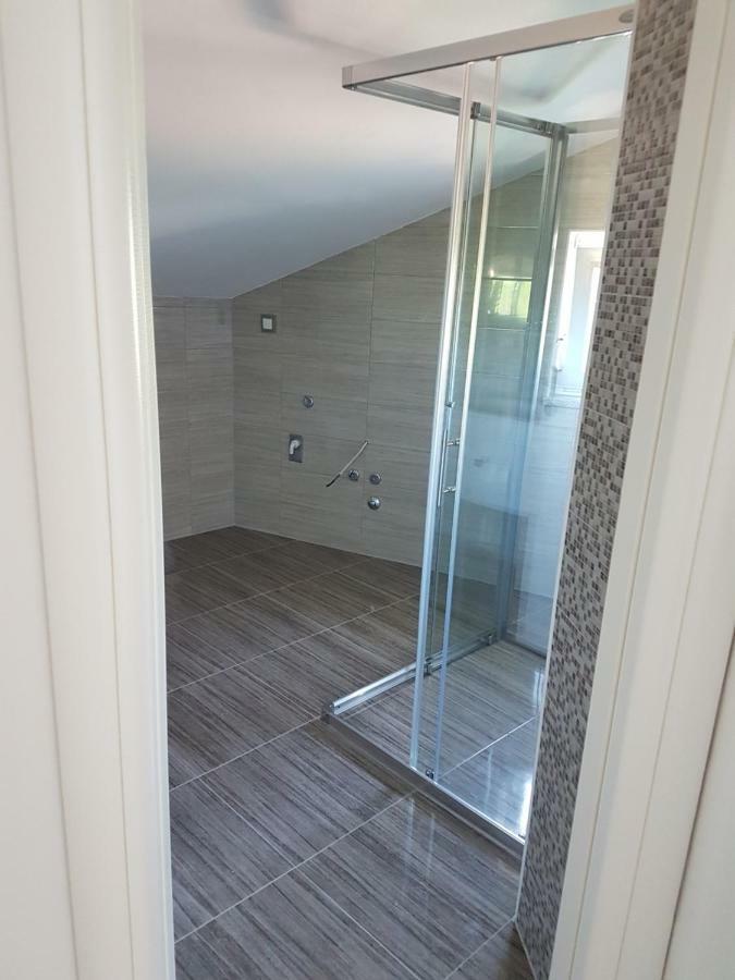 Apartmani Ivkovic Funtana Bagian luar foto