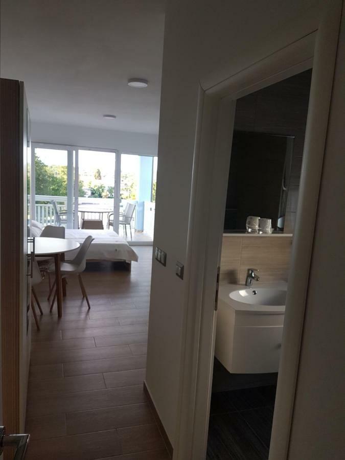 Apartmani Ivkovic Funtana Bagian luar foto